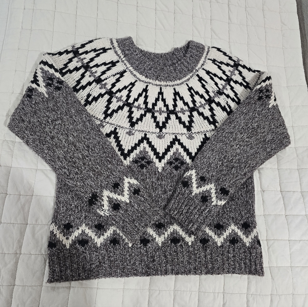 Line And Dit Apres Ski Sweater EUC